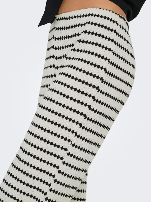 achtgrad. Dinklage Häkelhose ONLEVA STRIPE WIDE LEG ONLY