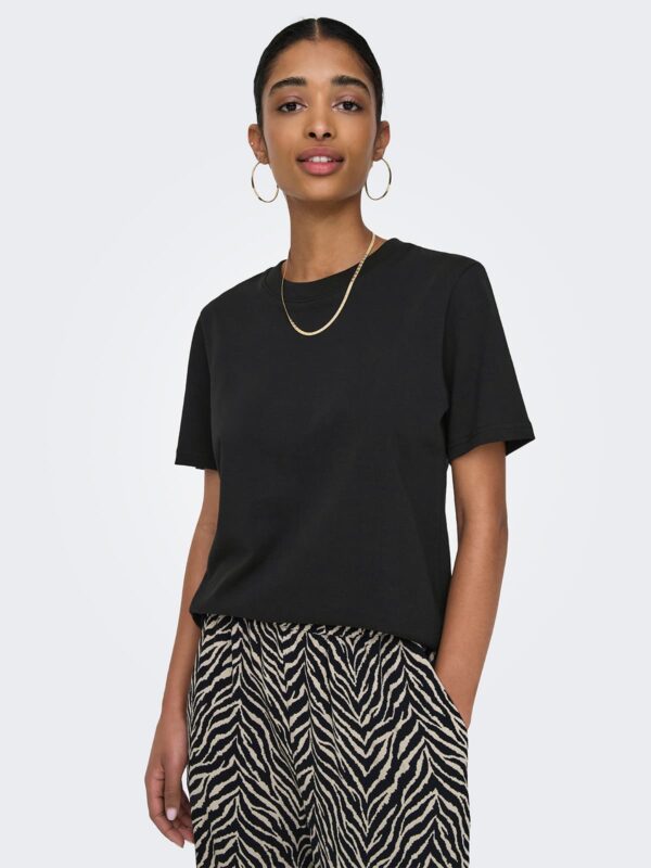 achtgrad. Dinklage ONLMONJA Basic T-Shrit schwarz