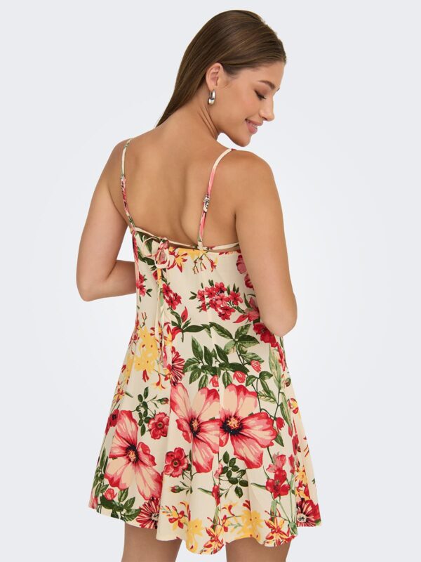 achtgrad. Dinklage ONLRILLA Kleid allover print cloud dancer