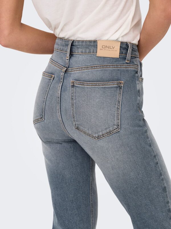 Jeans | Emily