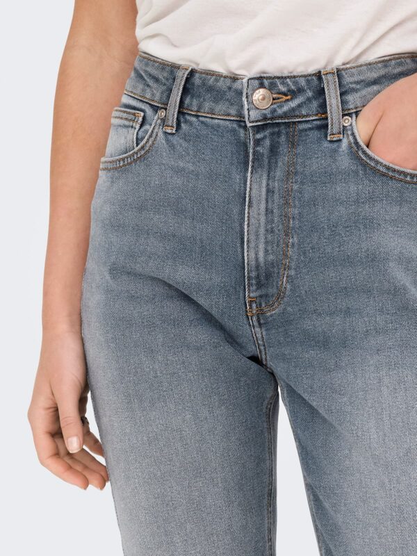 Jeans | Emily
