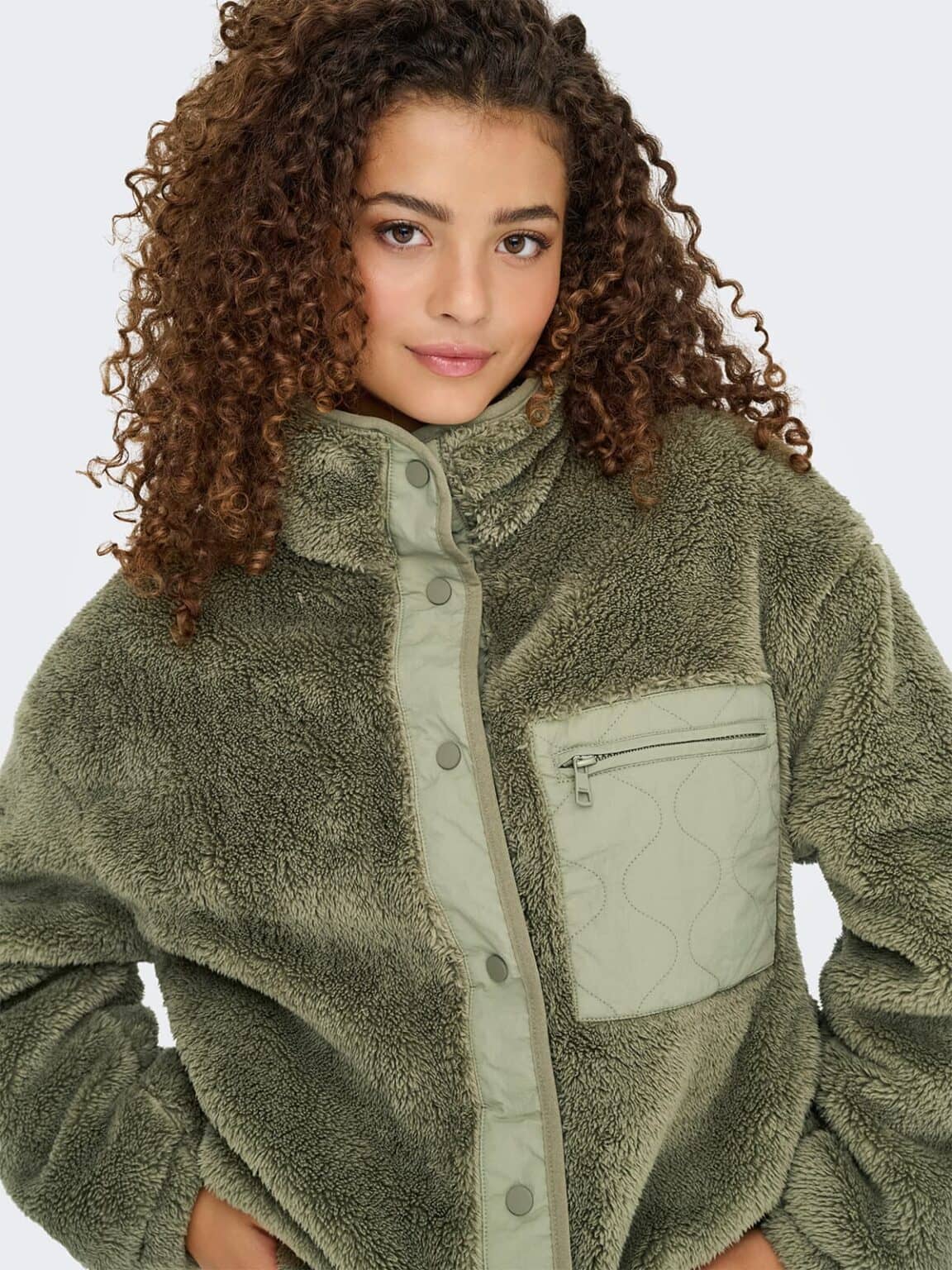 achtgrad. Dinklage ONLY ONLCONTACT Jacke Plüschjacke mermaid