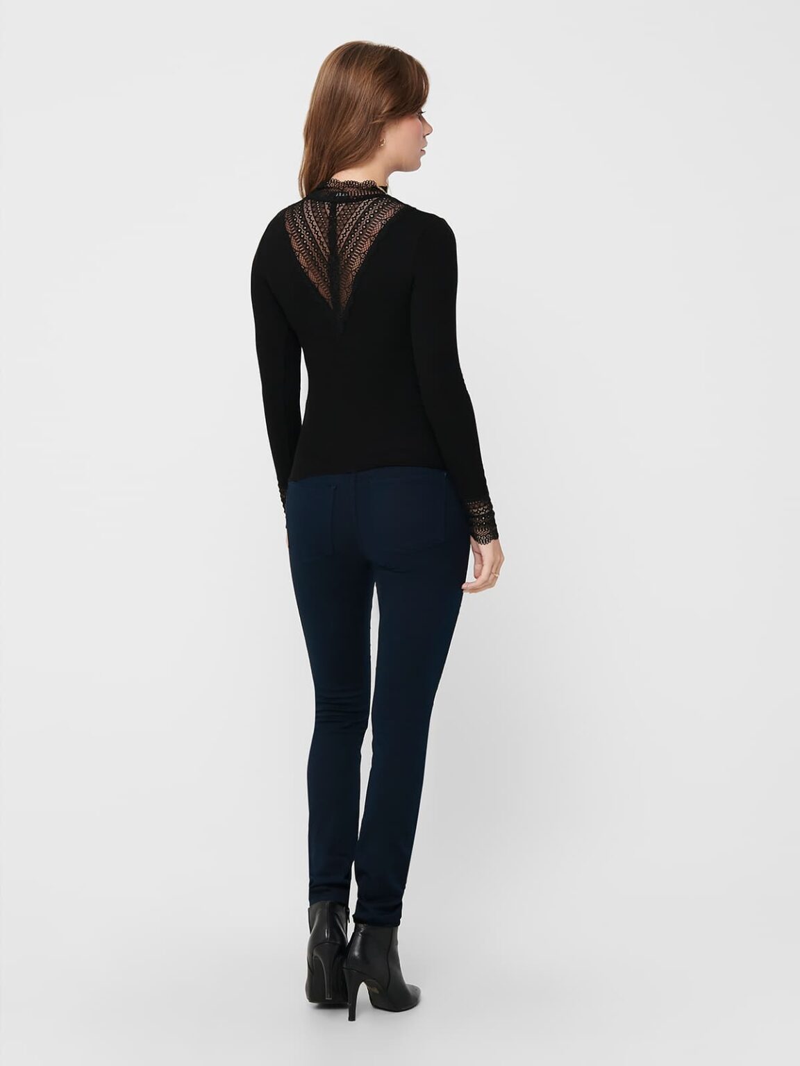 achtgrad. Dinklage ONLTILDE Langarmshirt Spitze black
